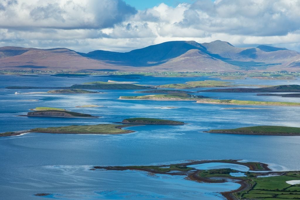 croagh patrick view over clew bay