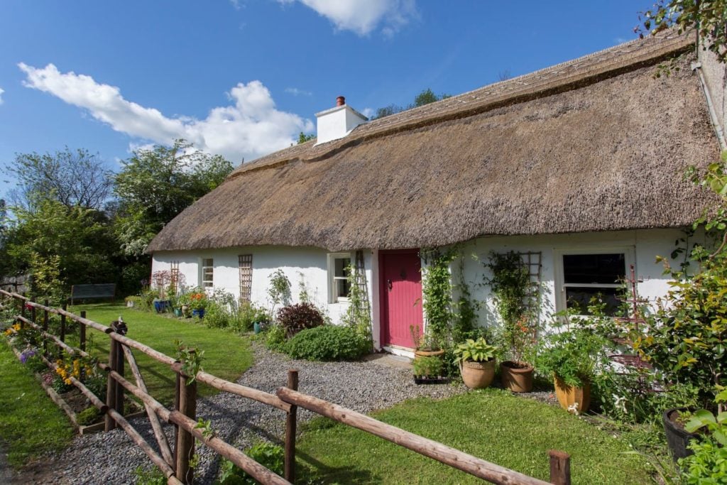 23 Unusual + Unique Places to Stay in Ireland (2023)