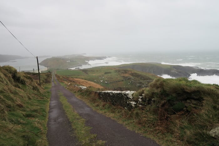 Brow Head, Cork. (Via The Irish Road Trip).