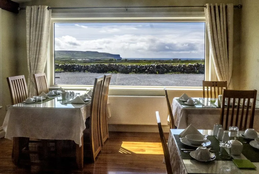 Limestone Lodge doolin